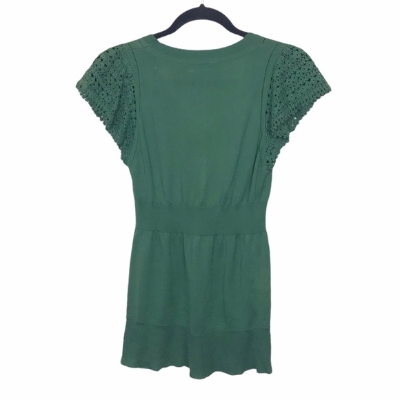 BcbgMaxAzria Green Silk Cotton Blend Knit Blouse - Picture 2 of 9